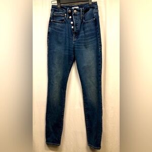 Good American Buttonfly Zip Skinny Jeans Womens Style GWADJ014T  Size 4/27
